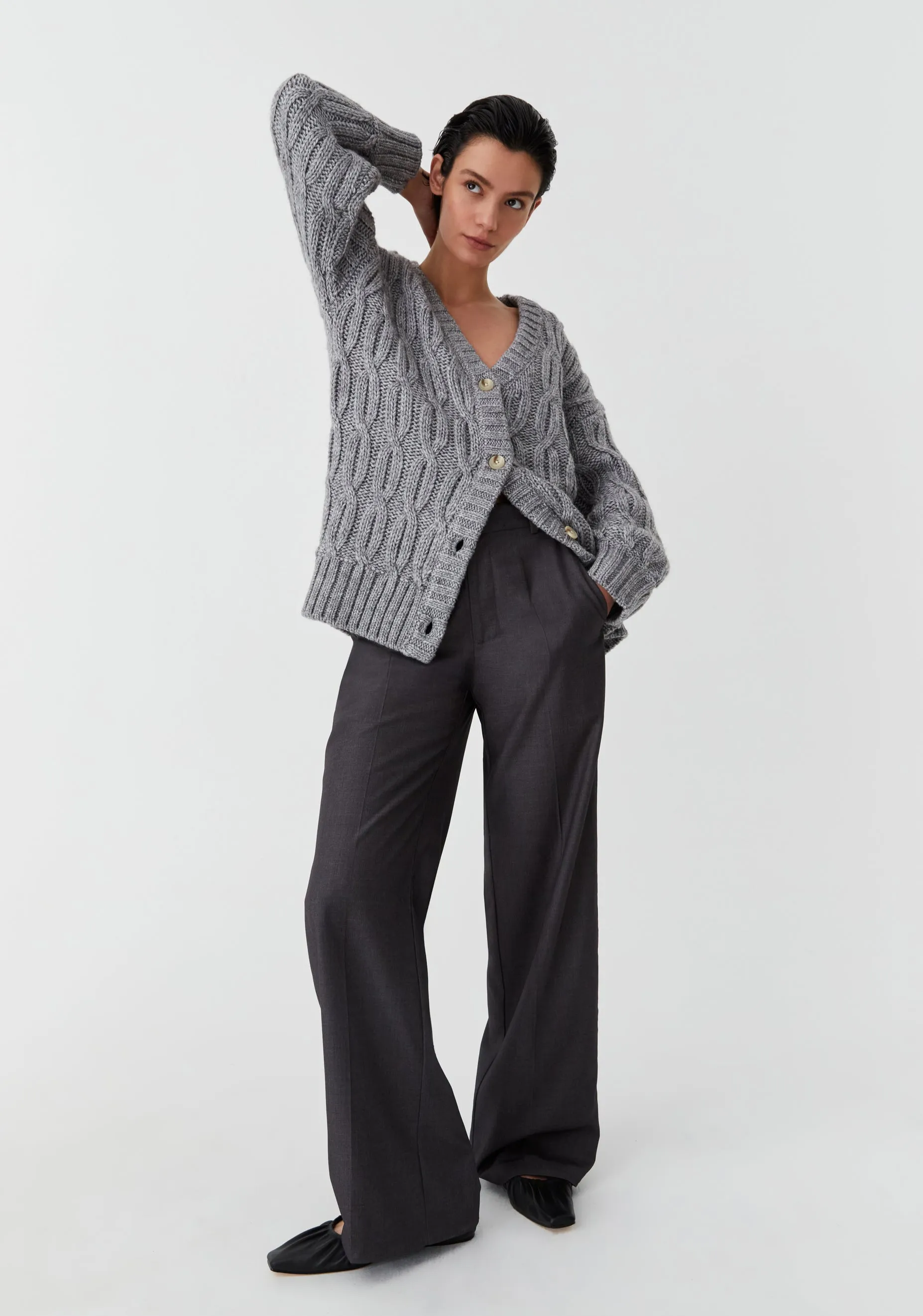 Eden Knit Cardigan_Grey