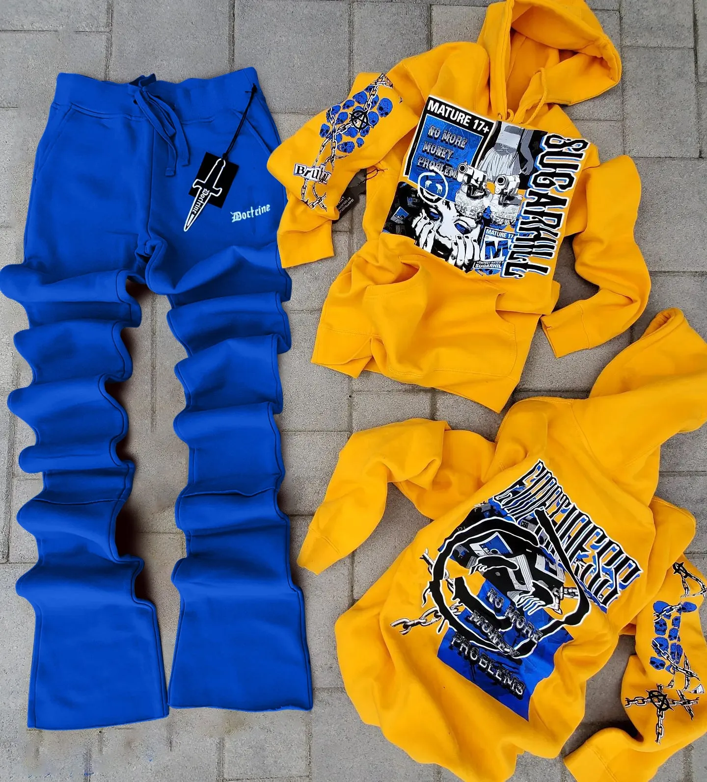 Stylish personalized printed hoodie set